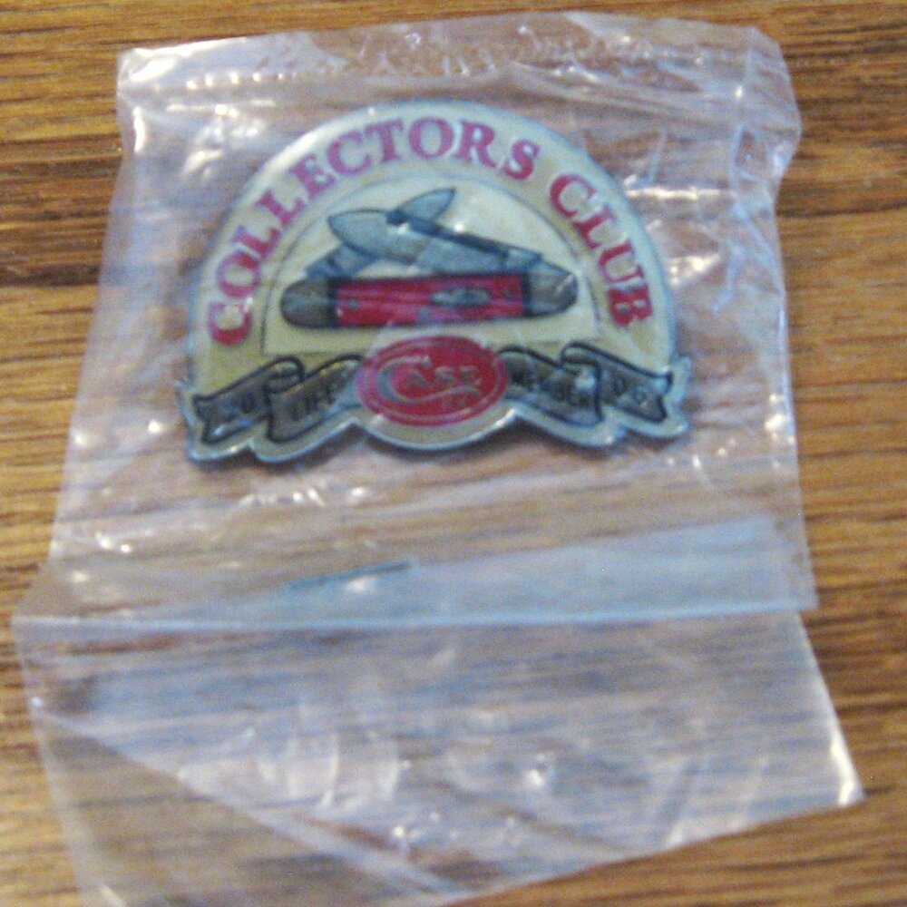 Case Knife Collectible Pin Life Member Collectors Club 2006 New in Package